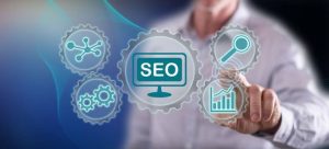 آموزش جذب مخاطب هدف: چکیده تجربیات نی‌نی‌سایت در سال 1404