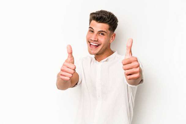 پروتز سینه: خلاصه تجربیات نی نی سایت (25 مورد)